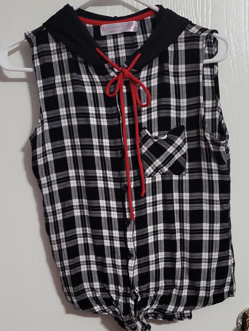 Shirt-No Boundaries Sleeveless with hood #3201